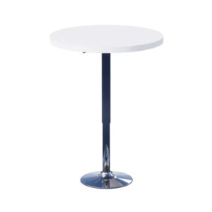Beursstand Een ronde witte tafel met een enkele metalen voet en een glanzende chromen afwerking aan de onderkant.